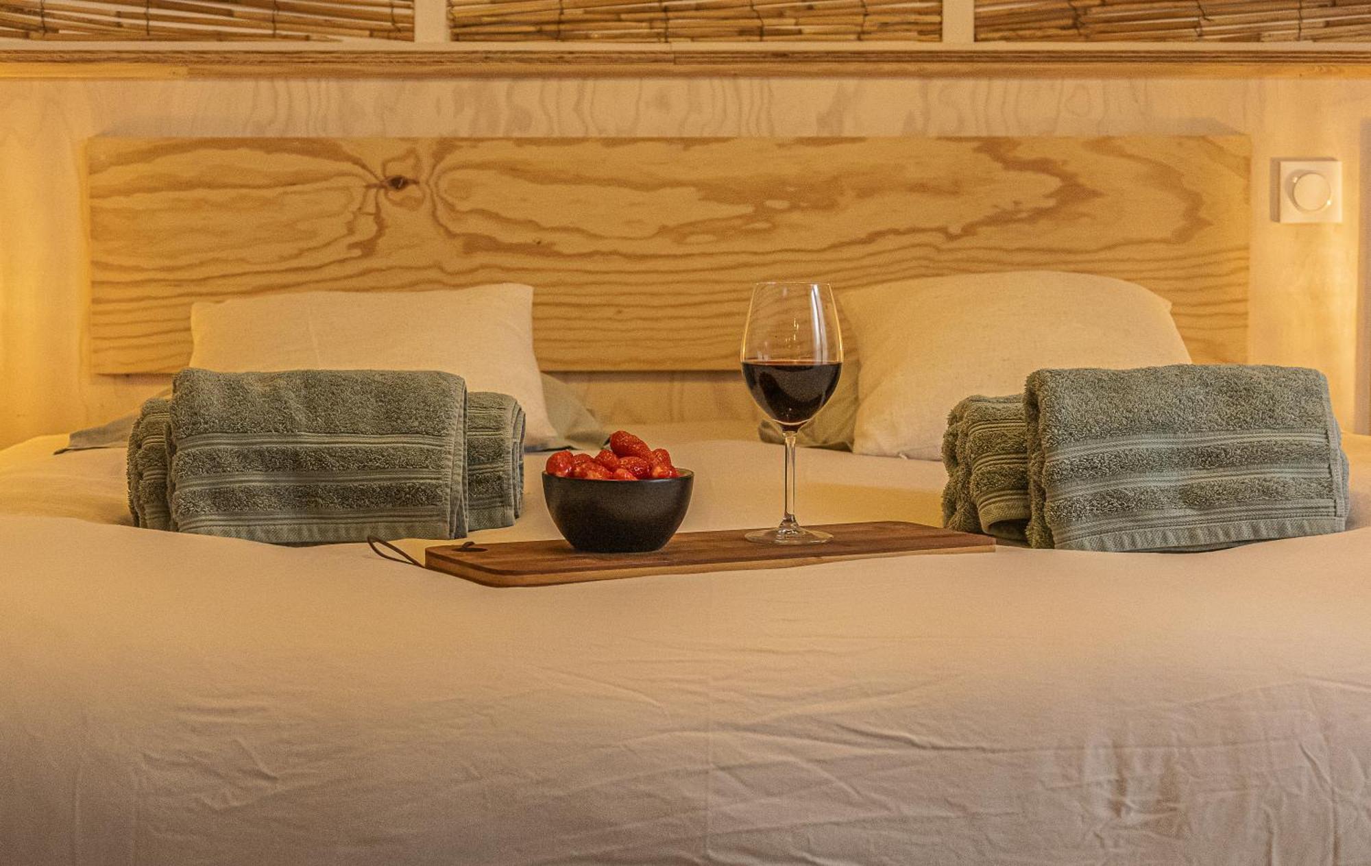 Love Room Suite Bali - Auray En Bretagne Brech Exterior foto